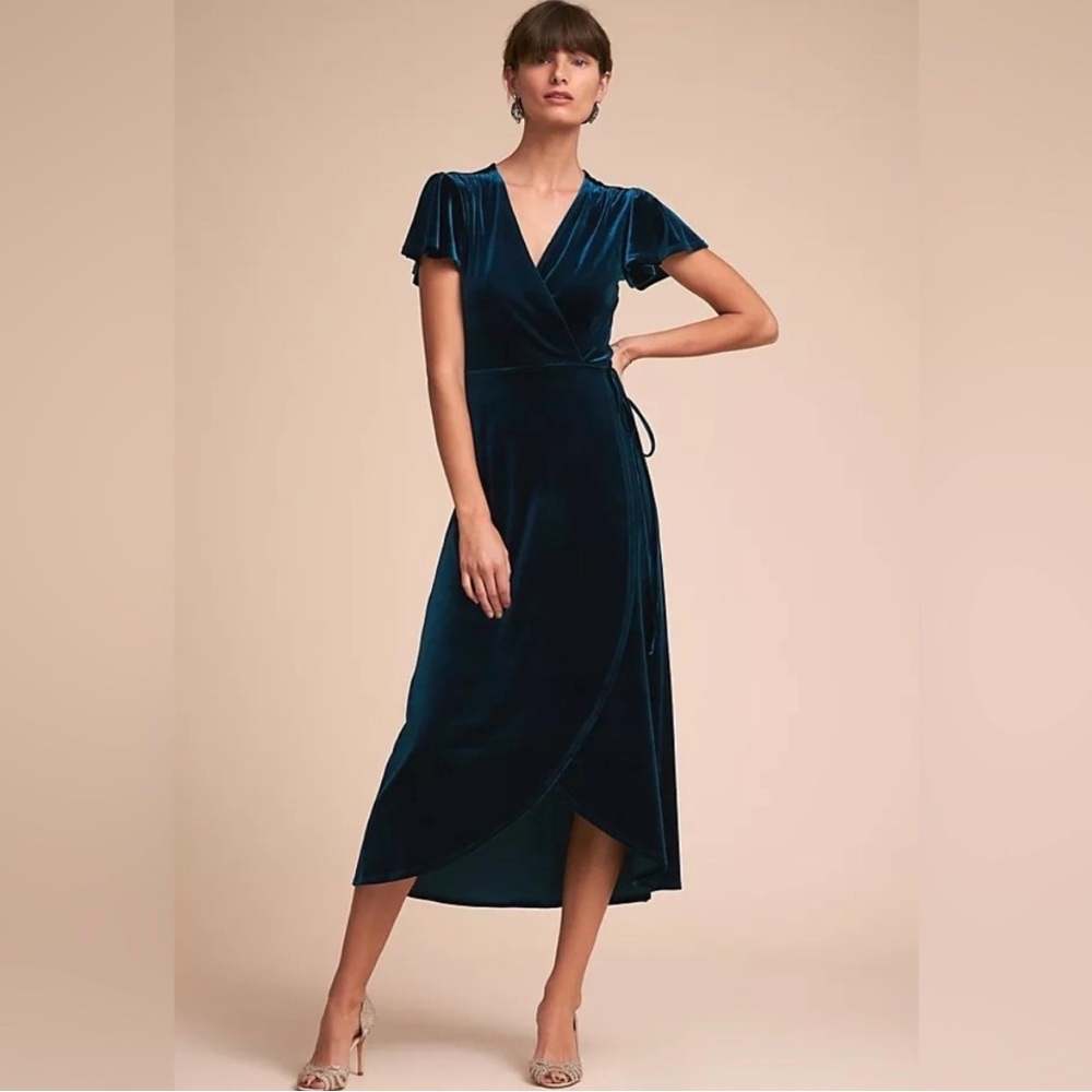 Elegant Velvet Wrap Dress in Teal